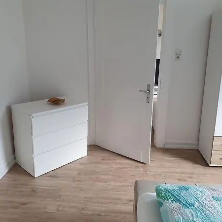 Nina アパート コッヘム